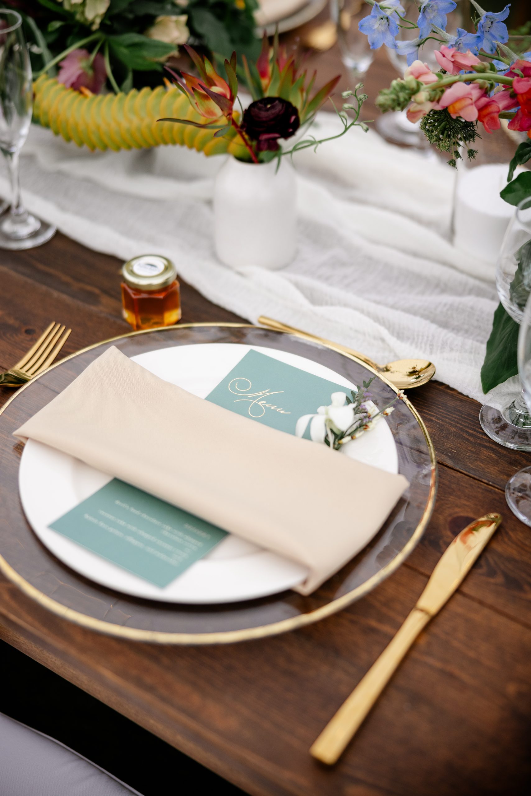 Place Setting Event Tours & Events - Picnics | Wedding & Birthday Party Venues Oahu, Hawaii